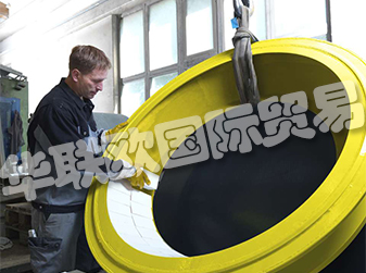 KALENBORN,工業(yè)磨損保護專家。  　　1921年：公司成立  　　第一本手冊Schmelzbasalt9月7日，Schmelzbasalt AG在Linz am Rhein成立，這是由CompagnieGénéraleduBasalte和Basalt AG組建的合資企業(yè)。