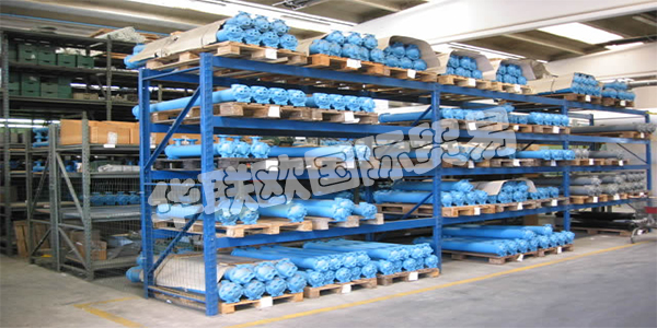 FLOVEX擁有適用于所有工業(yè)需求的各種熱交換器，他們的工廠設(shè)計(jì)和制造的產(chǎn)品適用于各種領(lǐng)域，從液壓到造船，從能源回收到石油和天然氣。