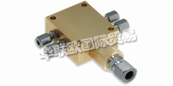 REBS Zentralschmiertechnik GmbH成立于1948年，現(xiàn)已發(fā)展成為一家現(xiàn)代化的國(guó)際公司。這家家族企業(yè)現(xiàn)已進(jìn)入第三代管理層，在全球擁有150多名員工，是中央潤(rùn)滑技術(shù)眾多領(lǐng)域的領(lǐng)先供應(yīng)商。