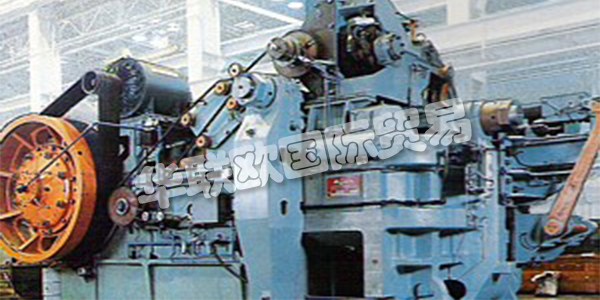 美國(guó)AJAX-CECO主要產(chǎn)品：AJAX-CECO鍛壓機(jī)、模鍛機(jī)等。AJAX-CECO(前身為阿賈克斯制造公司)由JR Blakeslee先生于1875年創(chuàng)立，主要是為鐵路行業(yè)提供螺栓，螺母，釘和鉚釘?shù)闹圃焐?，其設(shè)計(jì)和建造第一臺(tái)通用鍛造機(jī)于1885年。