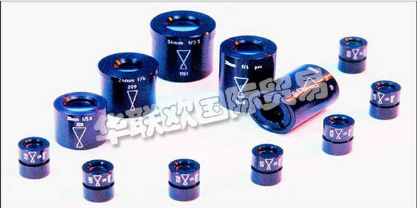 BECK OPTRONIC SOLUTIONS擁有可追溯至1839年的開創(chuàng)性血統(tǒng)，設計和制造精密光學解決方案。BOS總部位于英國赫默爾亨普斯特德，擁有全面的功能，可以設計和制造復雜的集成光學系統(tǒng)，用于防紫外線，可見光，近紅外，SWIR，MWIR和LWIR波段的國防和商業(yè)用途。